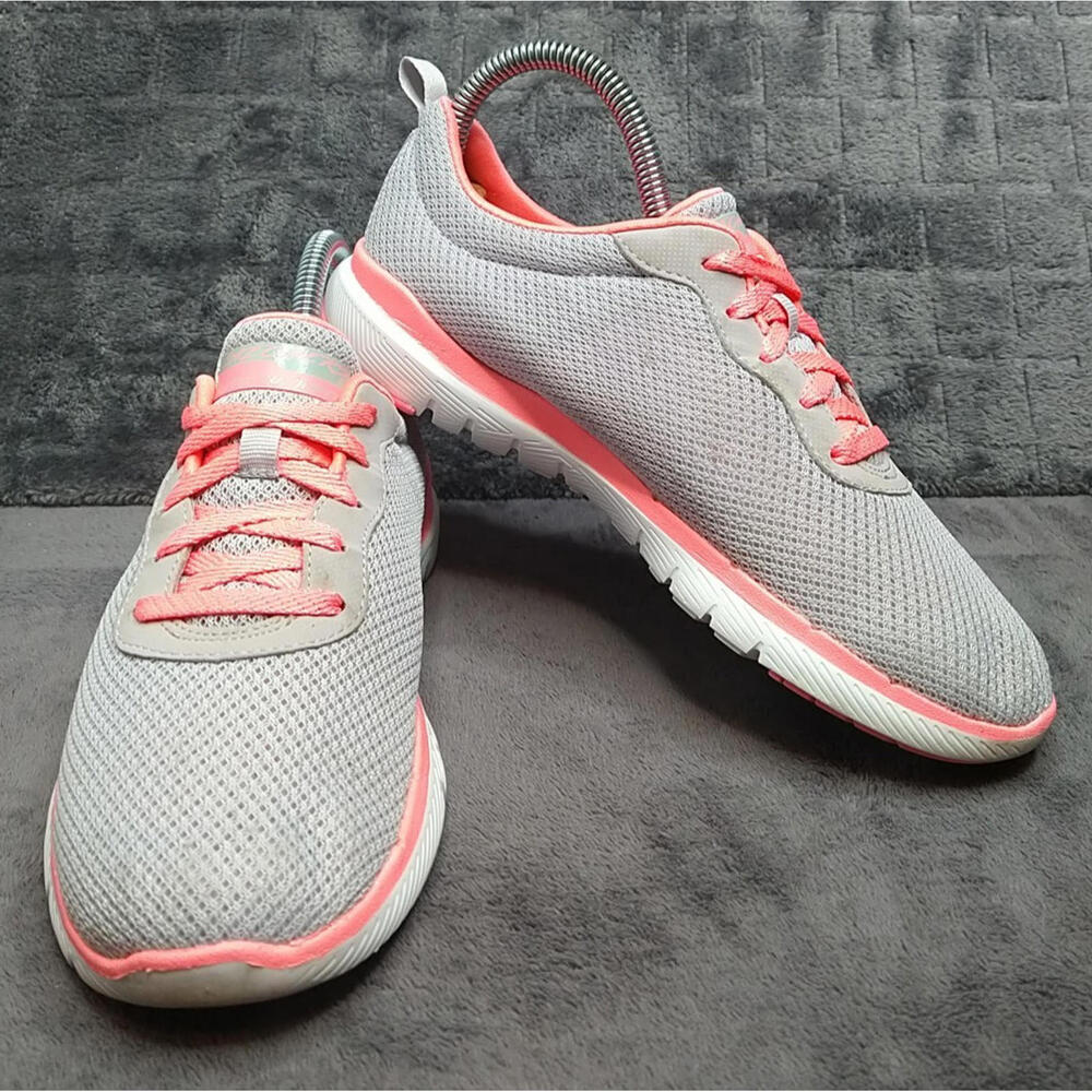 Sketchers Lite Weight Air Cooled Memory Foam Gray Pink Sneakers Women’s Size 7